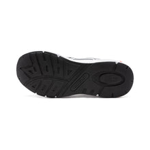 Load image into Gallery viewer, AKIII CLASSIC Titan Sneakers Silver