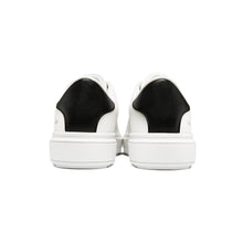 Load image into Gallery viewer, AKIII CLASSIC Tennis Club White Black