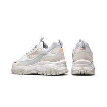 Load image into Gallery viewer, AKIII CLASSIC Urban Tracker White Grey