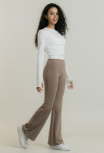 Load image into Gallery viewer, CONCHWEAR Wild Bootcut Leggings 7Colors