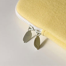 Load image into Gallery viewer, SECOND MORNING iPad Lemony iPad Labtop Pouch