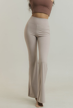 Load image into Gallery viewer, CONCHWEAR Wild Bootcut Leggings 7Colors