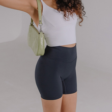 Load image into Gallery viewer, CONCHWEAR Relax Black 3-Short Leggings Night Black