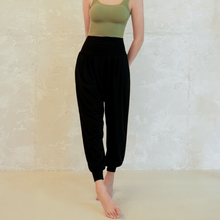Load image into Gallery viewer, CONCHWEAR Banding Harem Pants 5Colors