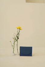 Load image into Gallery viewer, D.LAB Nini Card Wallet Peacock Navy