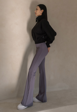 Load image into Gallery viewer, CONCHWEAR Wild Bootcut Leggings 7Colors