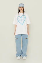 Load image into Gallery viewer, TARGETTO Side Slit Denim Pants Light Indigo (NMIXX Jiwoo's pick)