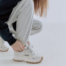 Load image into Gallery viewer, 23.65 V2 Neo Sneakers Brown