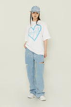 Load image into Gallery viewer, TARGETTO Side Slit Denim Pants Light Indigo (NMIXX Jiwoo's pick)
