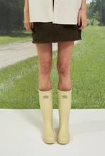 Load image into Gallery viewer, 23.65 Rain Boots Butter