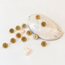 Load image into Gallery viewer, D.LAB Kara Card Wallet Beige 12Types