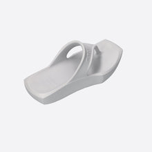 Load image into Gallery viewer, MULEBOY Square X Flip Flop Light Gray