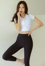 Load image into Gallery viewer, CONCHWEAR Conch Signature 8-length Leggings (4 Colours)