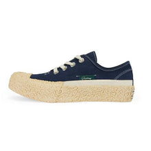 Load image into Gallery viewer, crust navy butter 2.jpg