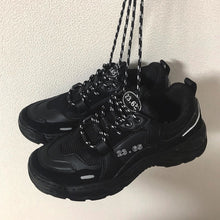Load image into Gallery viewer, 23.65 V2 Sneakers Black
