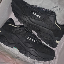 Load image into Gallery viewer, 23.65 V2 Sneakers Black