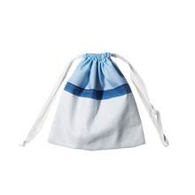 Load image into Gallery viewer, PHOTOZENIAGOODS Ganwondo Snow Ocean Pouch Bag