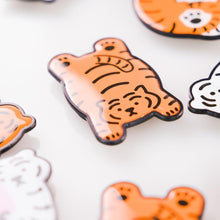 Load image into Gallery viewer, MUZIKTIGER FLAT RED TIGER SHAPED SMART TOK