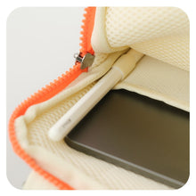 Load image into Gallery viewer, MUZIK TIGER Sitting Tiger Laptop/ Tablet Strap Pouch Ivory 3Sizes