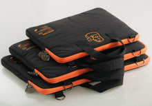 Load image into Gallery viewer, MUZIK TIGER Sitting Tiger Laptop/ Tablet Strap Pouch Black 3Sizes