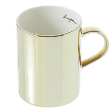 Load image into Gallery viewer, LUYCHO On Flowers Series Toucan (Tall Cup 350ml)