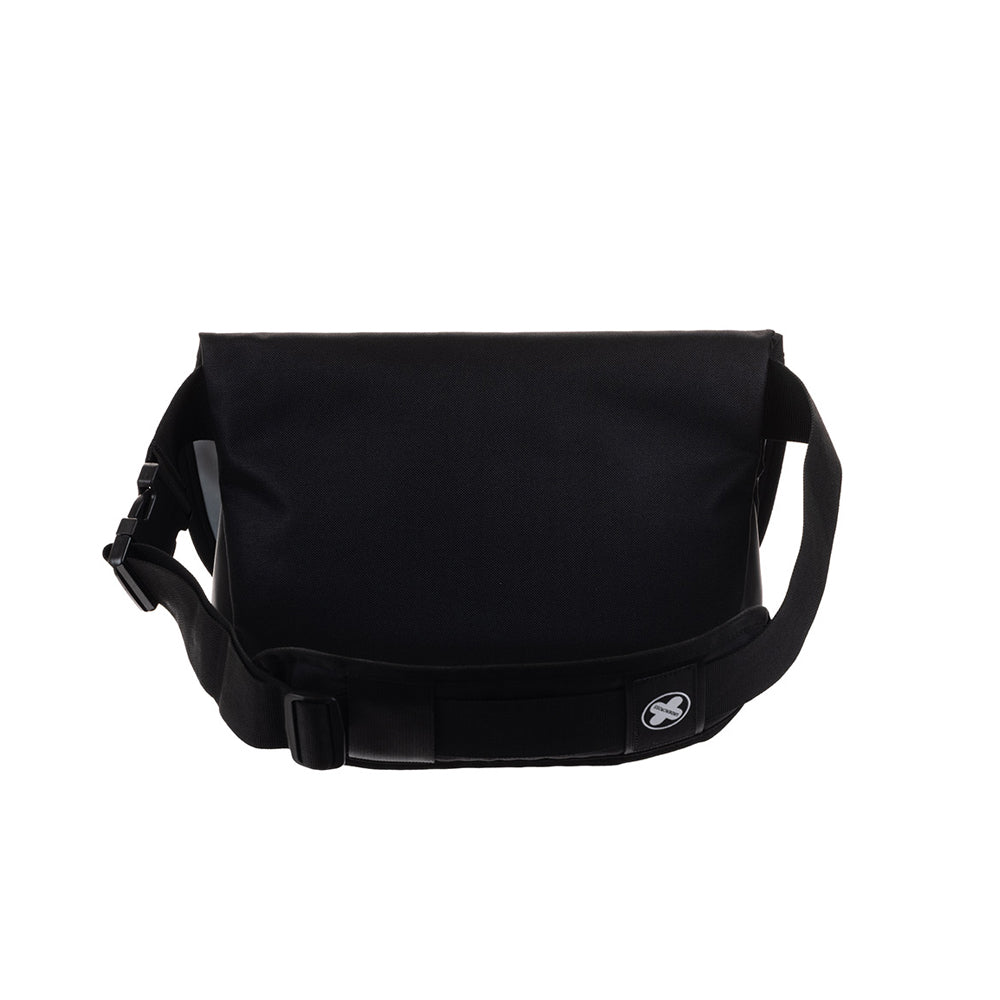 UNDERCROSS No Basic Messenger Mini Bag Black