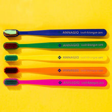 Load image into Gallery viewer, [GIO VENTURES] ANNAGIO Tongue Cleaner Combination Toothbrush
