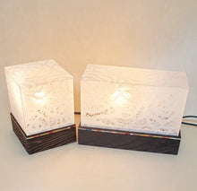 Load image into Gallery viewer, [HONG HYUN-JEONG HANJI CRAFT STUDIO] Handcrafted Hanji Mood Light
