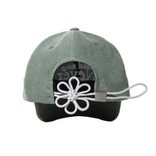 Load image into Gallery viewer, [ONGO] Corduroy Flower Knot Cap

