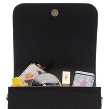 Load image into Gallery viewer, UNDERCROSS Sagag Crossbody Bag (4 Colors)
