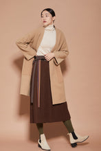 Load image into Gallery viewer, [2022 CAST] CCOMAQUE by DOLSILNAI Midi Pleated Skirt Brown
