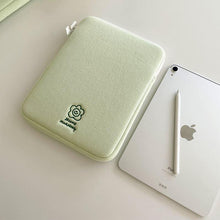 Load image into Gallery viewer, SECOND MORNING iPad Laptop Pouch Greenery
