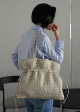 Load image into Gallery viewer, KWANI Square Embossed Bag Big Tote Ivory
