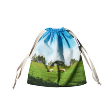 Load image into Gallery viewer, PHOTOZENIAGOODS Sheep2 Pouch Bag
