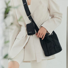 Load image into Gallery viewer, MARHEN.J Lexy Bag Black
