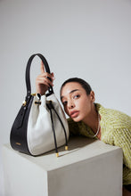 Load image into Gallery viewer, LOEKA New Navid Bucket Bag Black
