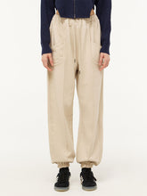Load image into Gallery viewer, CITYBREEZE Pocket Detail Jogger Pants Light Beige

