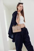 Load image into Gallery viewer, LOEKA Objet M Shoulder Bag Truffle
