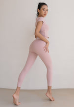 Load image into Gallery viewer, CONCHWEAR High Waist 7/8-length Leggings (7 Colours)
