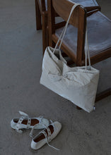 Load image into Gallery viewer, KWANI My Dear Bow Bow Tote Bag Sleek Dove
