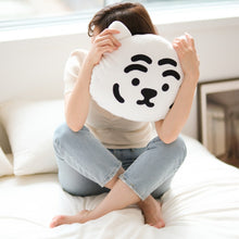 Load image into Gallery viewer, MUZIK TIGER Mochi Cushion White Tiger
