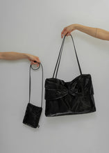 Load image into Gallery viewer, KWANI My Dear Bow Bow Mini Bag Shiny Black
